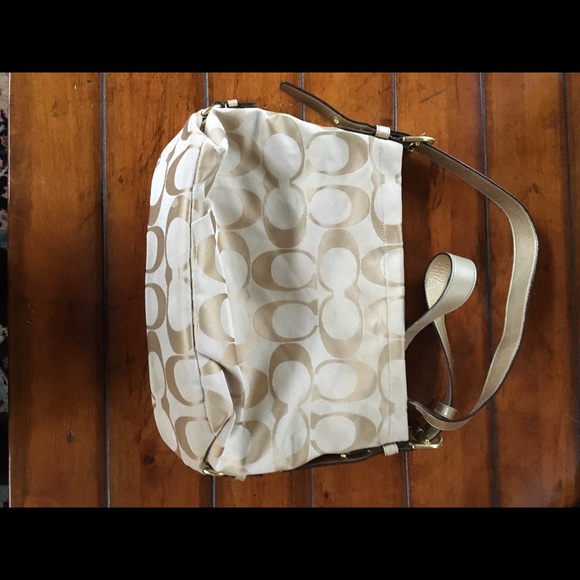 Coach Purse - Picture 2 of 4
